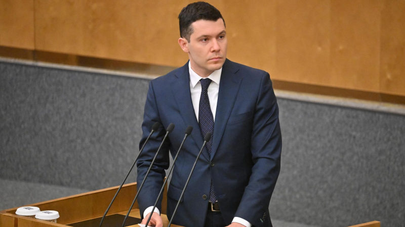Алиханов оценил ситуацию с высокими кредитными ставками в России