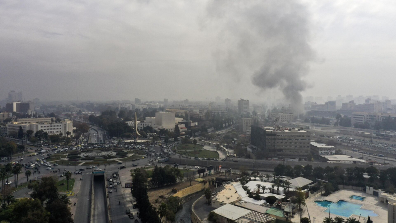 Вице-премьер Чехии призвал страны ЕС вместе реагировать на события в Сирии