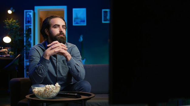 Ведьмак вышел на Netflix новое приключение Геральта